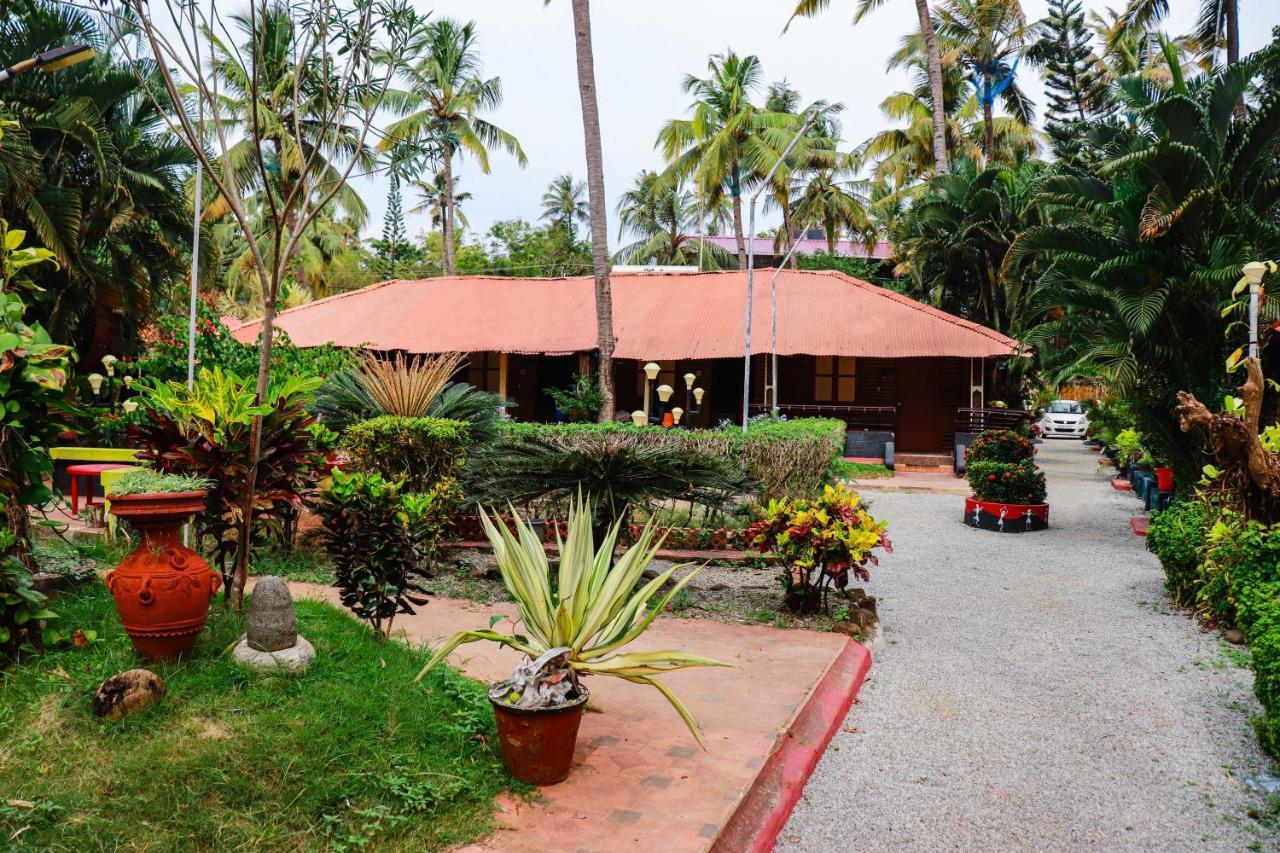 ホテルKerala Bamboo House バルカラ エクステリア 写真