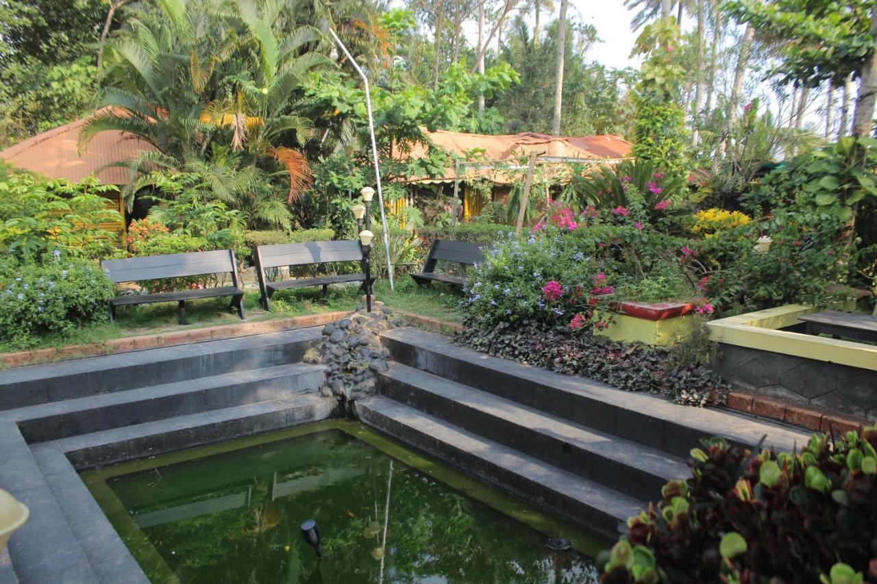ホテルKerala Bamboo House バルカラ エクステリア 写真