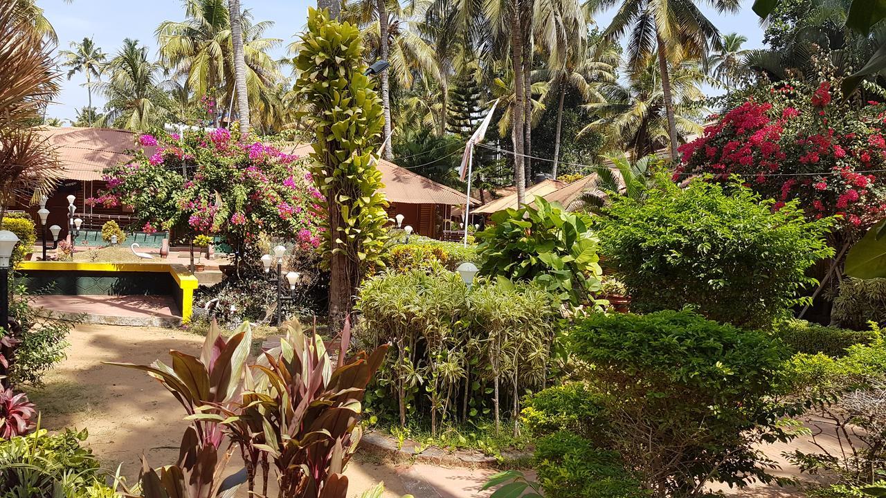 ホテルKerala Bamboo House バルカラ エクステリア 写真